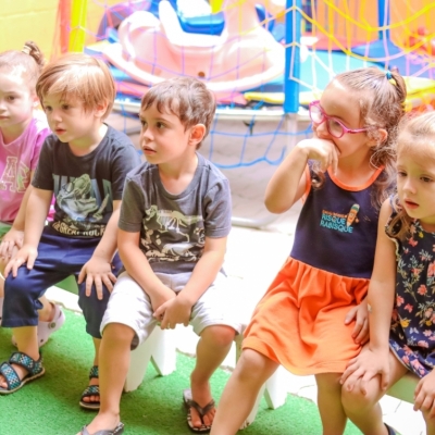 RESPEITAMOS O TEMPO DA CRIANÇA